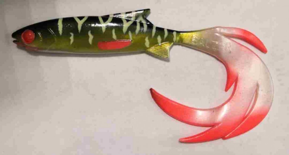 13674 011 Виброхвост BALZER SHIRASU Reptile Shad UV Pike 6 г 11 см