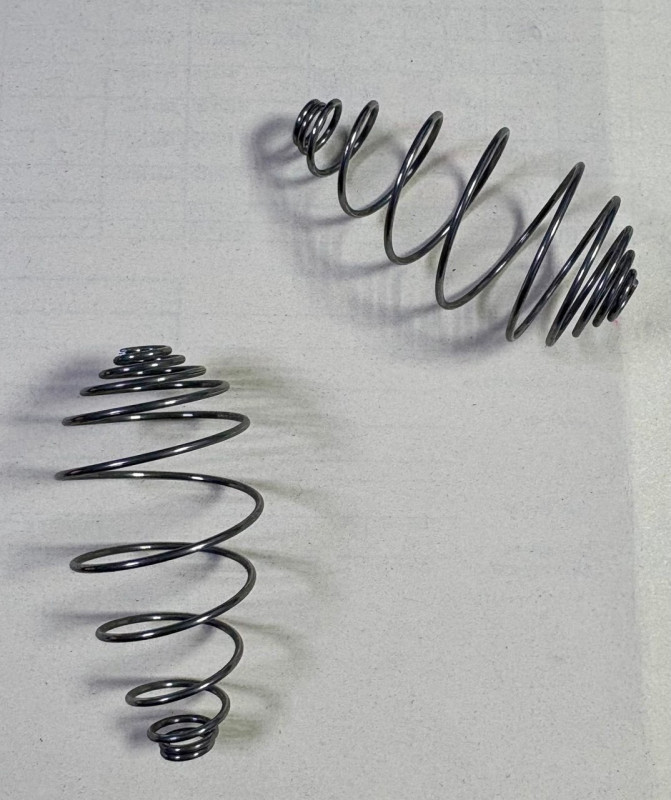 Пружина на кормушку 63*33, внутр d-6.5мм оцинкованная